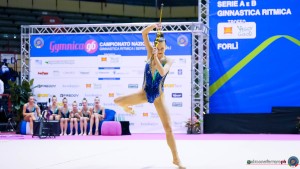 moderna legnano viarenich darya un clavette sfe00858 copia simone ferraro ph copia